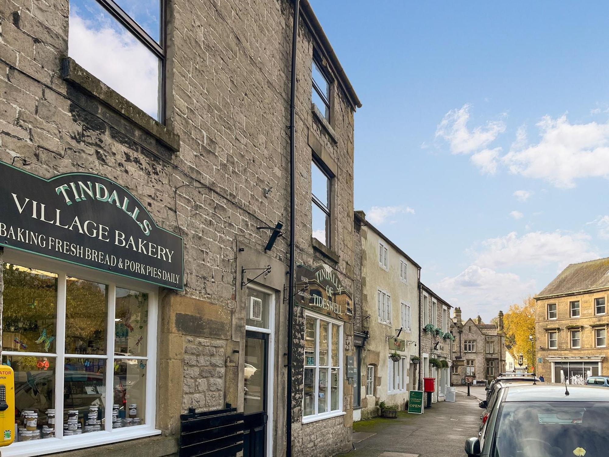 Bankfield Barn Villa Tideswell Bagian luar foto